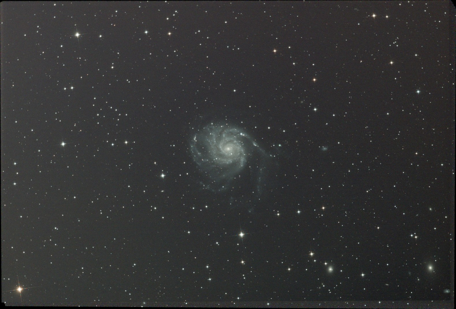 M101 · Pinwheel-Galaxie — Vorher